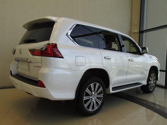 2017 Lexus Lx570 Full options
KM - 3,170 km
2017 Lexus Lx570 4WD SUV for Sale Full OFFER for Sale DEAL -- $35000.
Fuel -Gasoline / petrol .
same as New , Excellent Condition . cruise control , Sat...