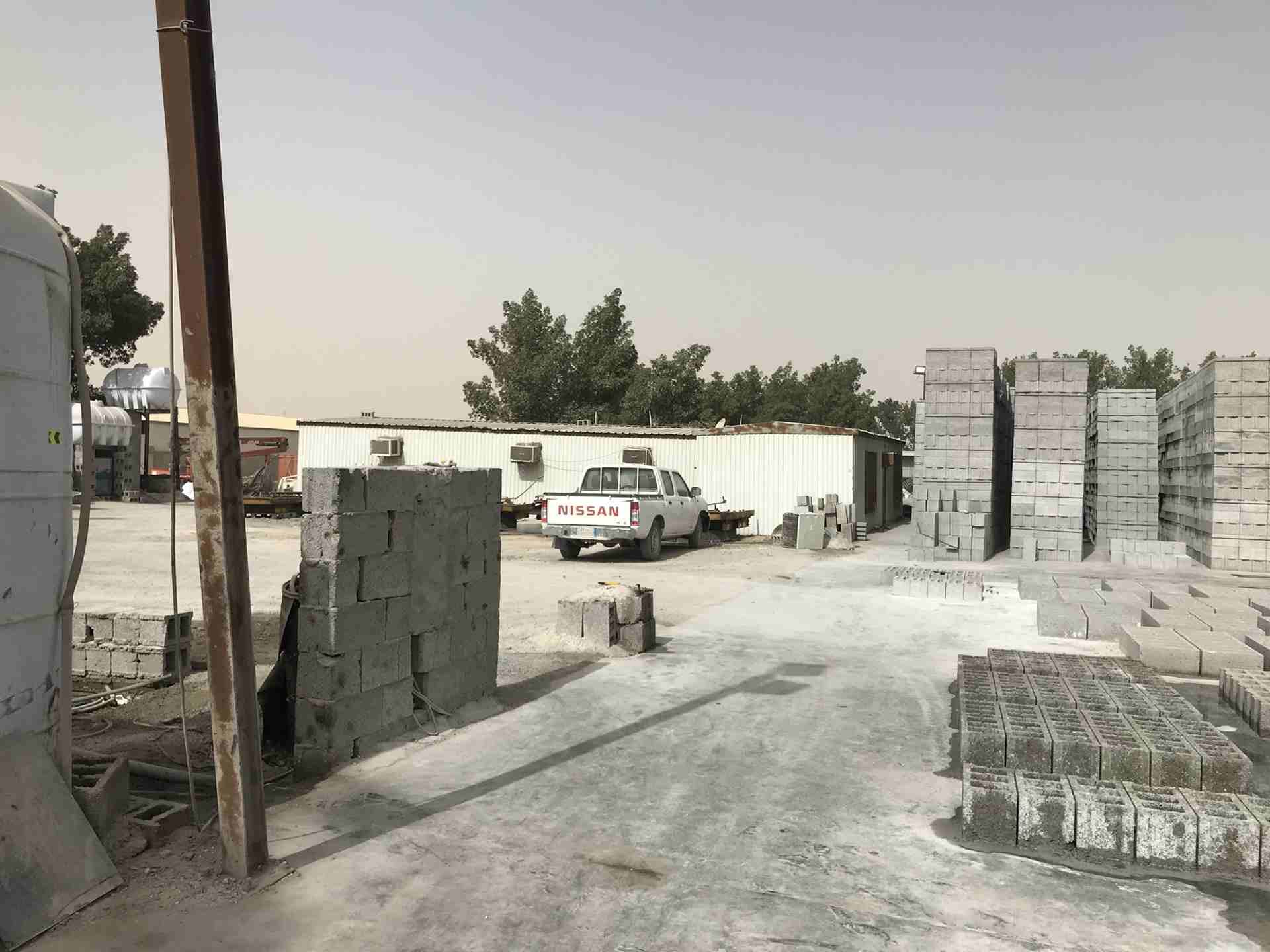للبيع مصنع بلوك وخرسانه جاهزه في مدينه الجبيل
لا تنسَ أنك شاهدت هذا الإعلان في عنكبوت
المصنع قائم...