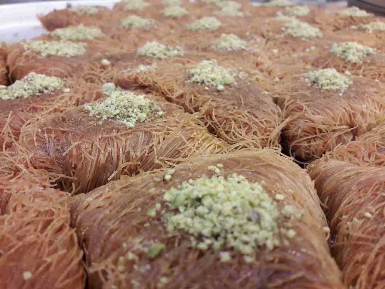 حلو عربي
لا تنسَ أنك شاهدت هذا الإعلان في عنكبوت
عرض خاص
حتى نهاية عام 2018
كيلو بقلاوة فاخر بال...