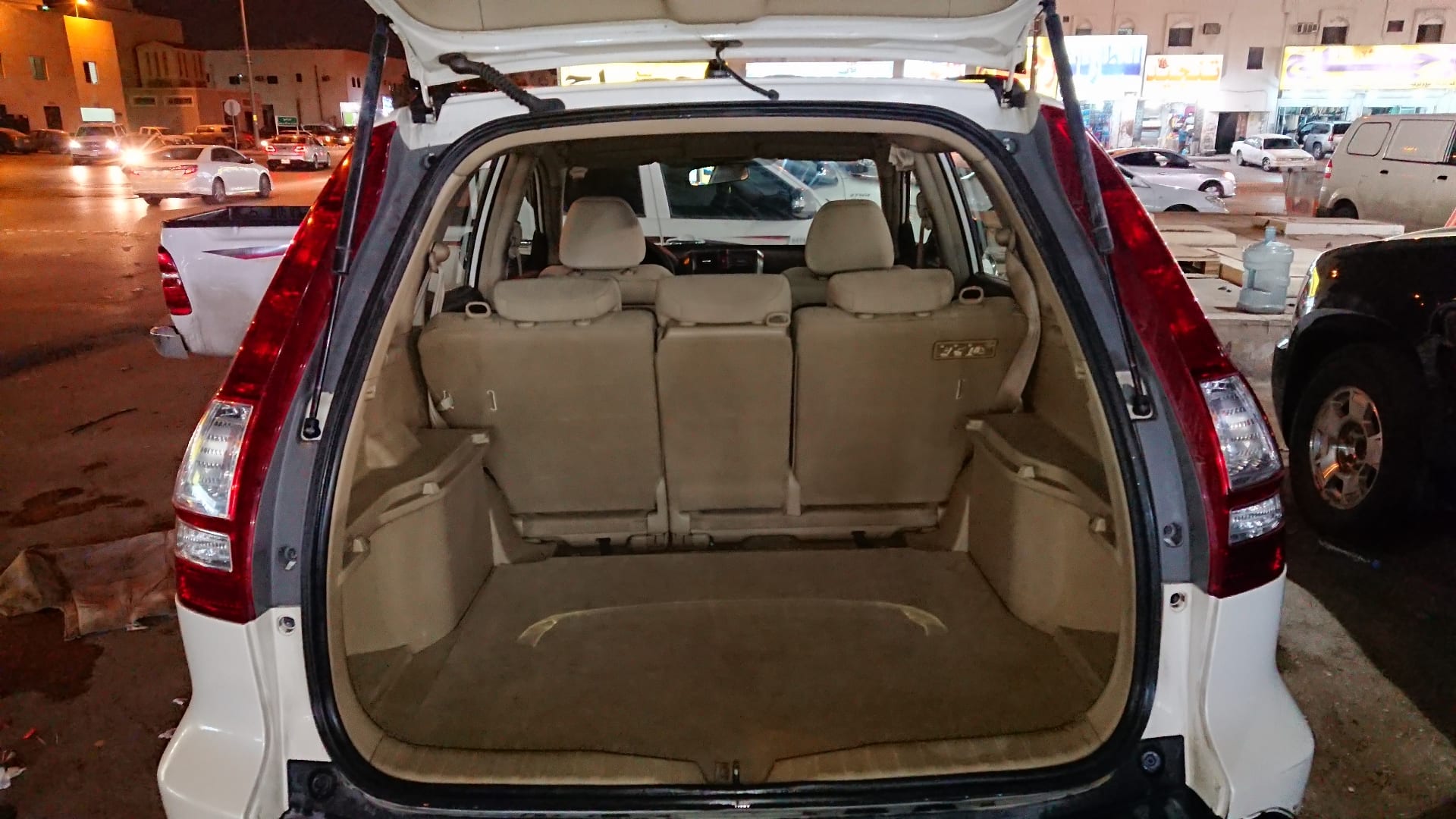 هوندا CRV موديل 2007
لا تنسَ أنك شاهدت هذا الإعلان في عنكبوت
جيب هوندا CRV
موديل 2007
بحاله...