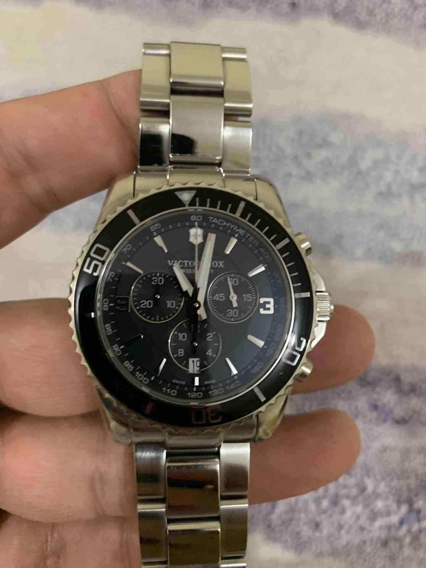 victorinox Swiss made
لا تنسَ أنك شاهدت هذا الإعلان في عنكبوت
Victorinox Swiss Army Men's Ma...