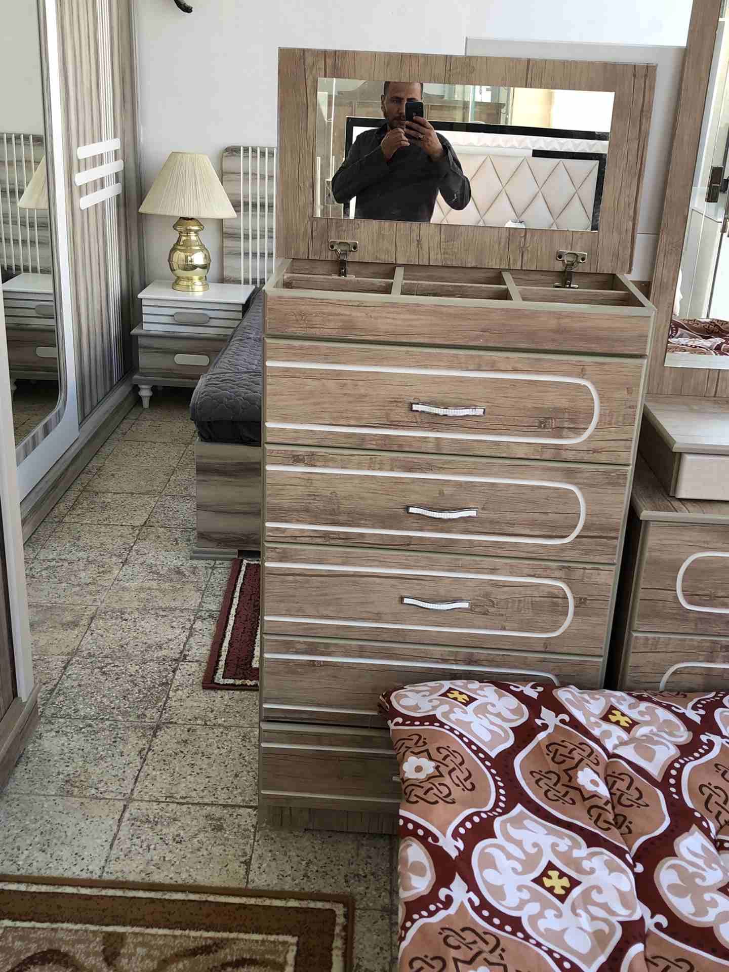 تفصيل وطني حسب طلبك
لا تنسَ أنك شاهدت هذا الإعلان في عنكبوت
تفصيل وطني حسب طلبك
اسئله تدور في رأ...
