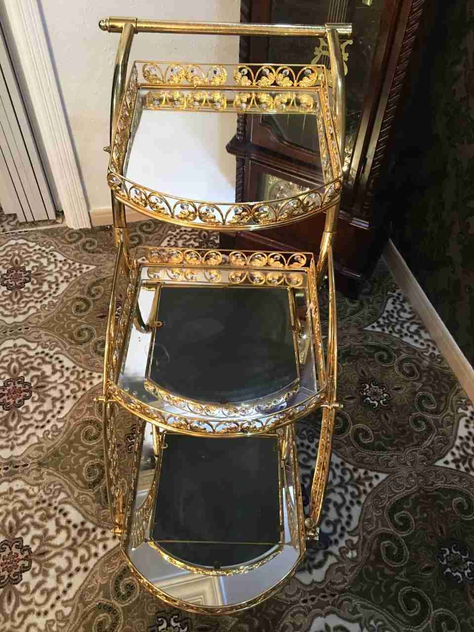 عربة ملكه نظيفه جدآ /للإستئجار
لا تنسَ أنك شاهدت هذا الإعلان في عنكبوت
مشاركة معكم في افراحكم...