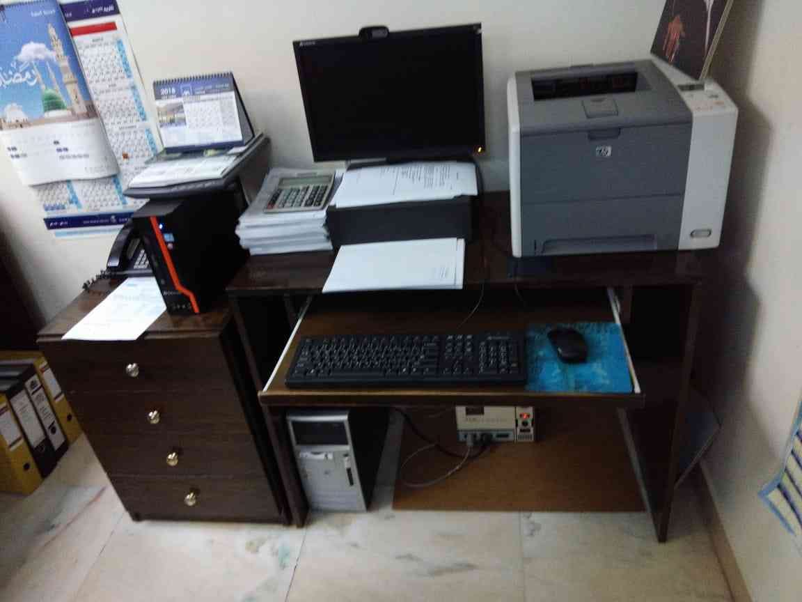 office equipment; scanner, printer, photocopier, fax machine
لا تنسَ أنك شاهدت هذا الإعلان في عنكبوت...