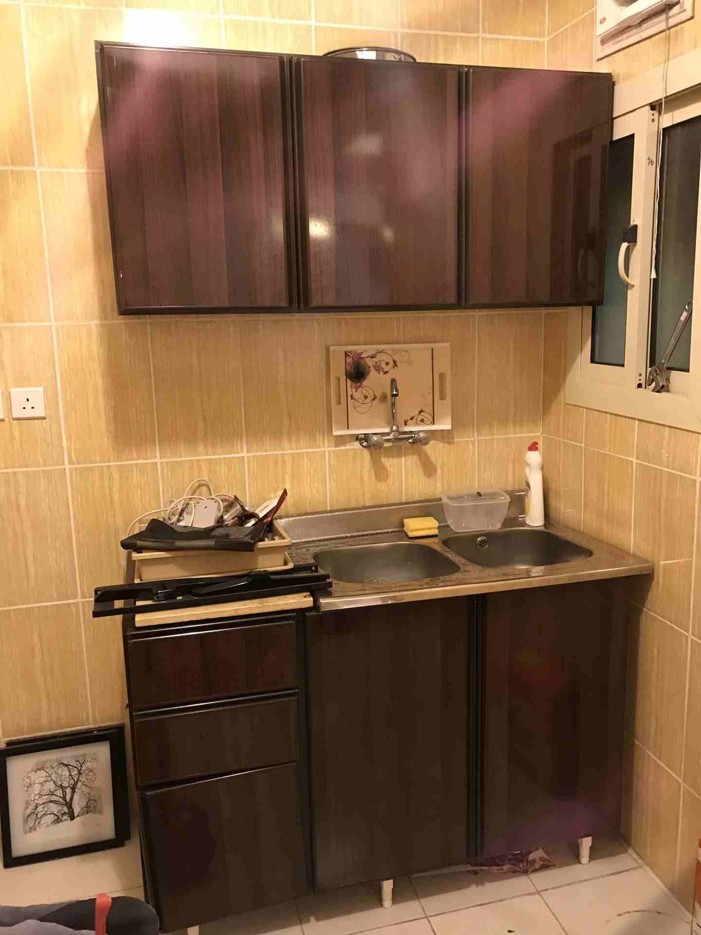 دولاب مطبخ للبيع مع الخلاط بحالة ممتازة
لا تنسَ أنك شاهدت هذا الإعلان في عنكبوت
للبيع دولاب مطبخ...