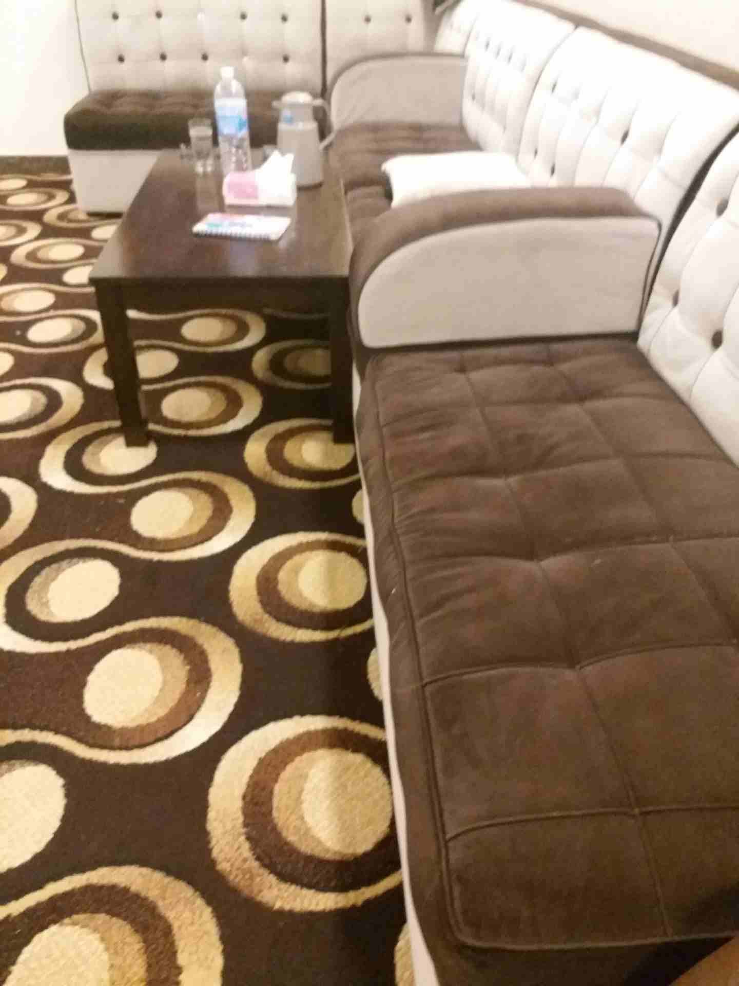 عفش بيت للبيع
لا تنسَ أنك شاهدت هذا الإعلان في عنكبوت
طقم كنب زاوية 2 سرير مغرد 2 خزانة ملابس...