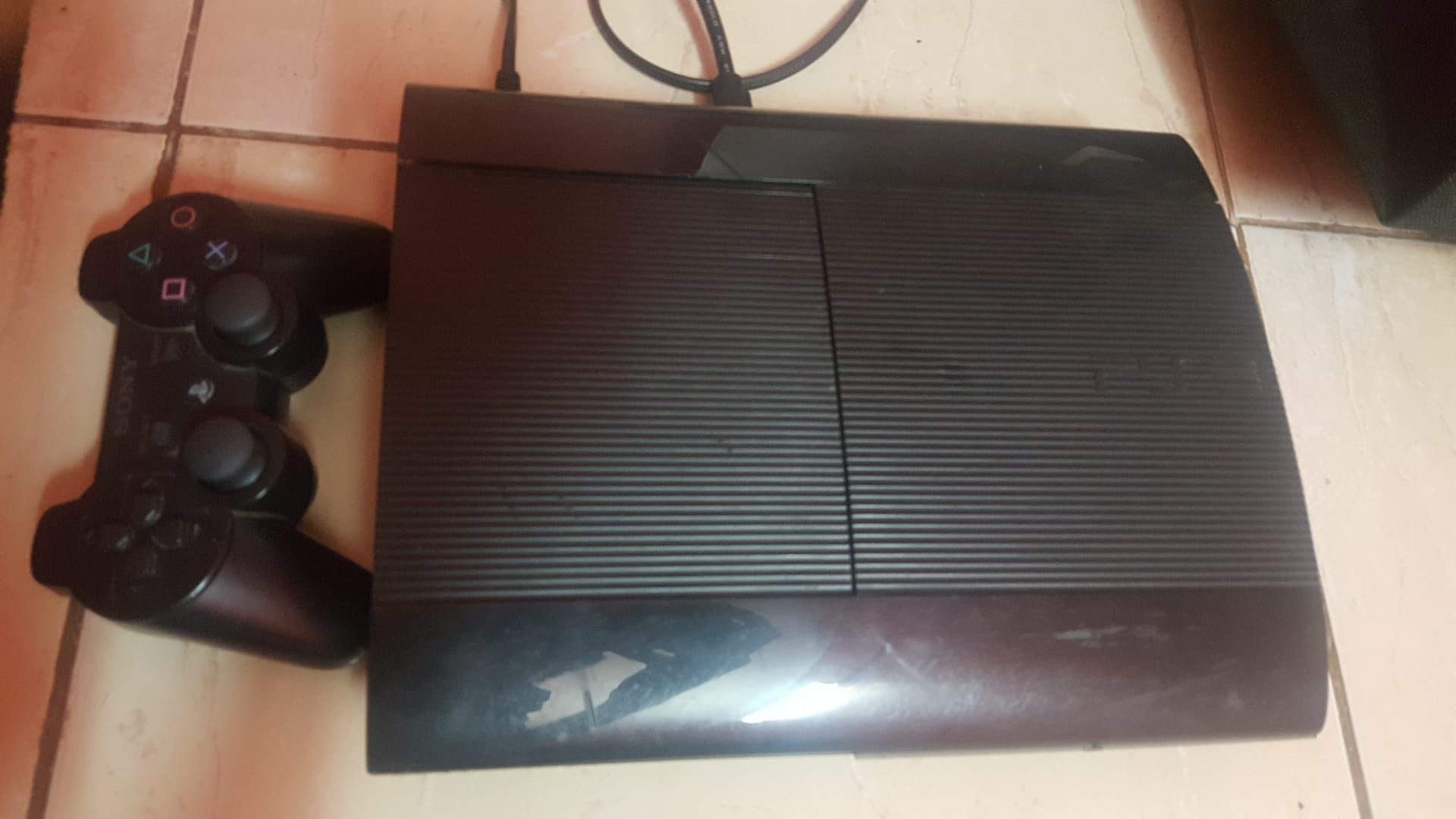 للبيع سوني 3
لا تنسَ أنك شاهدت هذا الإعلان في عنكبوت
نضيف
500 جيجا
جميع اسلاكه
يد
3 اشرطه
كول...