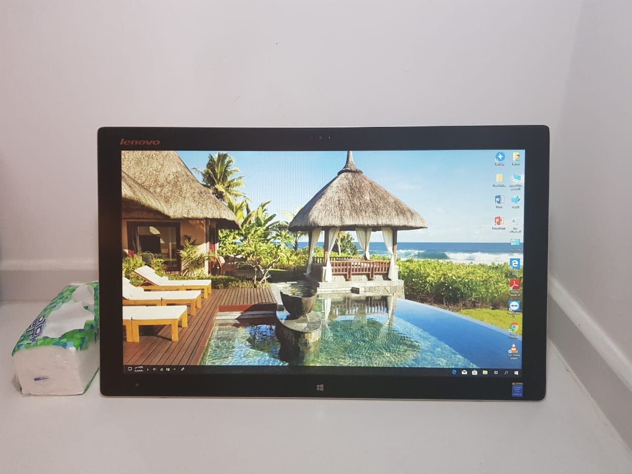 شاشه كمبيوتر متكامل من شركة lenovo. جميل ورائعه اجهزتنا اطلب قبل نفاذ الكميه
لا تنسَ أنك شاهدت هذا الإعلان في عنكبوت...