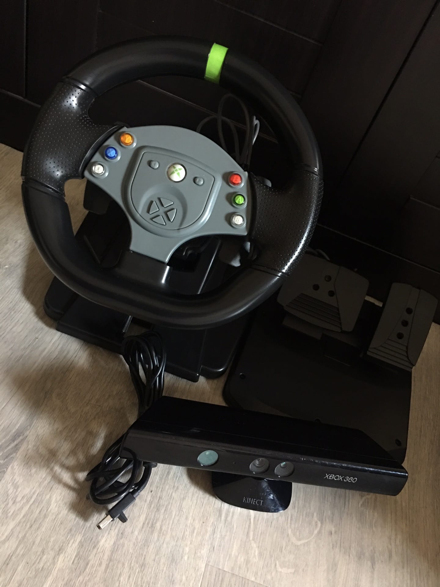 كاميرا اكس بوكس 360Xbox
لا تنسَ أنك شاهدت هذا الإعلان في عنكبوت
كاميرا الدكسون الفرامل
سبب...