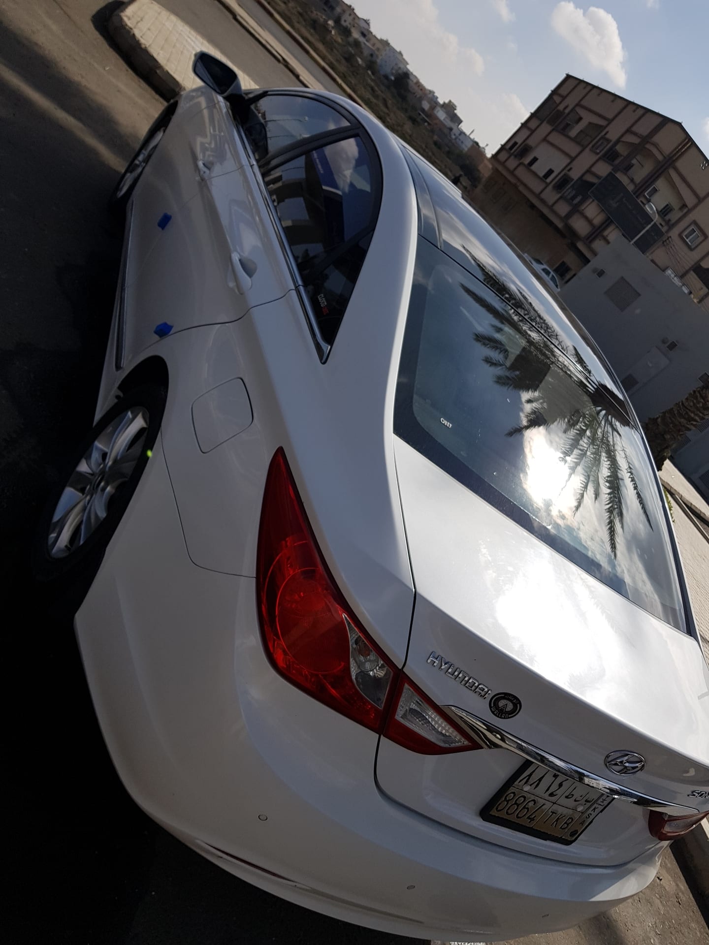 سوناتا 2012 نظيف جدا
لا تنسَ أنك شاهدت هذا الإعلان في عنكبوت
سوناتا شد بلد عداد 212000 جنوط...