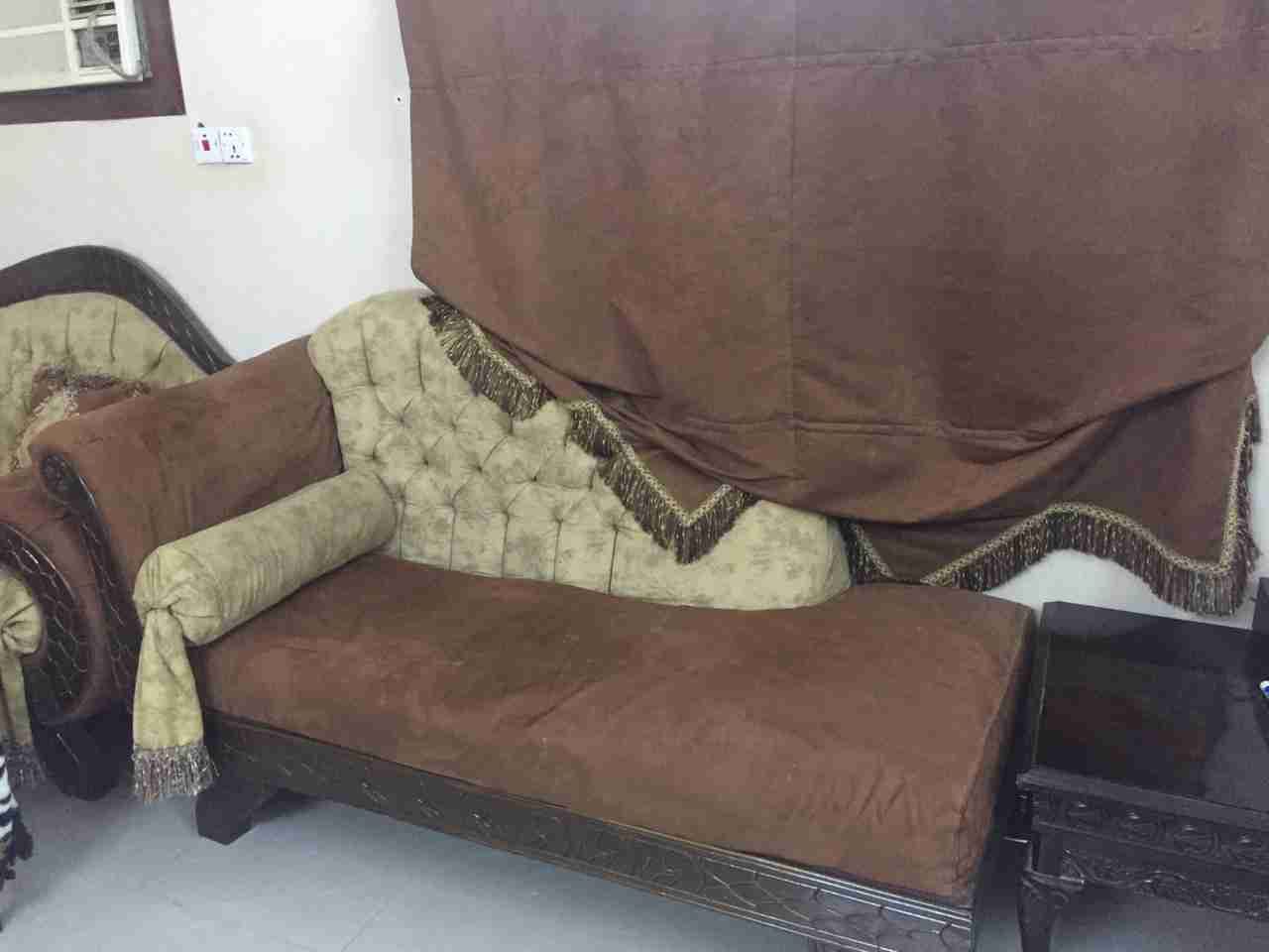 كنب للبيع
لا تنسَ أنك شاهدت هذا الإعلان في عنكبوت
كنب مكون من خمس قطع...