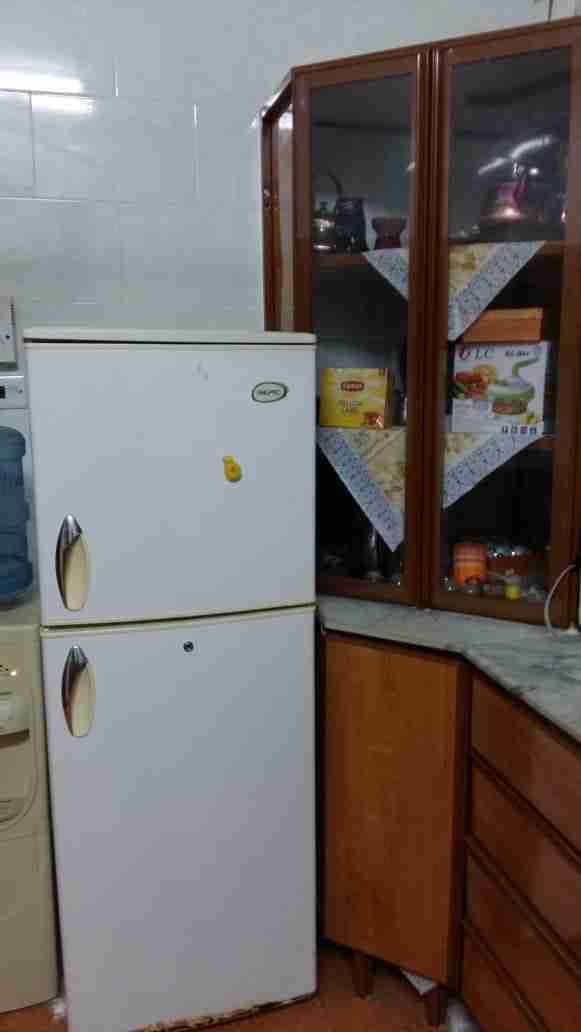 مطبخ استعمال نظيف
لا تنسَ أنك شاهدت هذا الإعلان في عنكبوت
مطبخ استعمال نظيف
بني اللون
4x5
م...