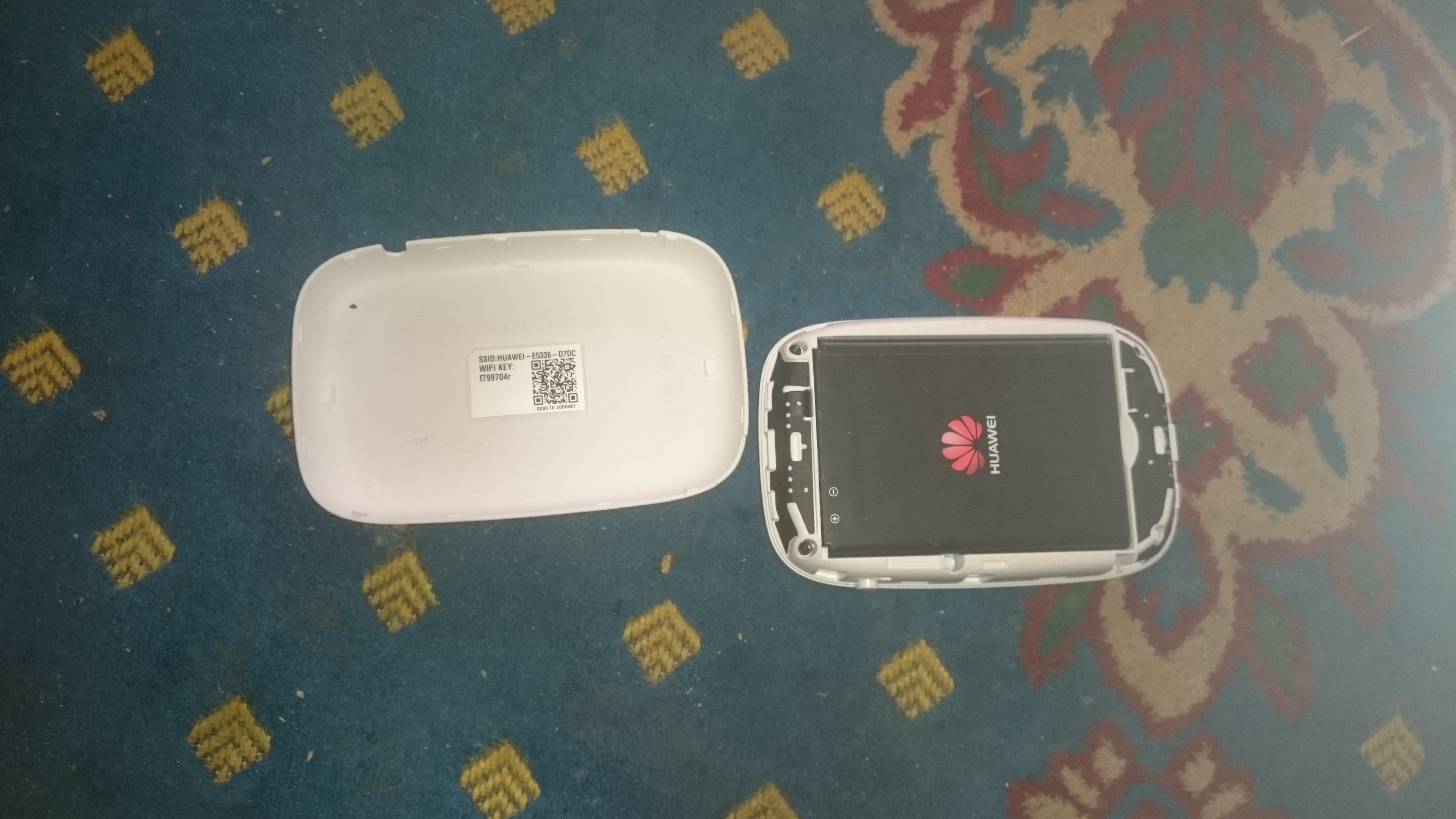 جوال سونئ مع رواتر هواوئ WiFi بيشغل جميع الشريح النت
لا تنسَ أنك شاهدت هذا الإعلان في عنكبوت...