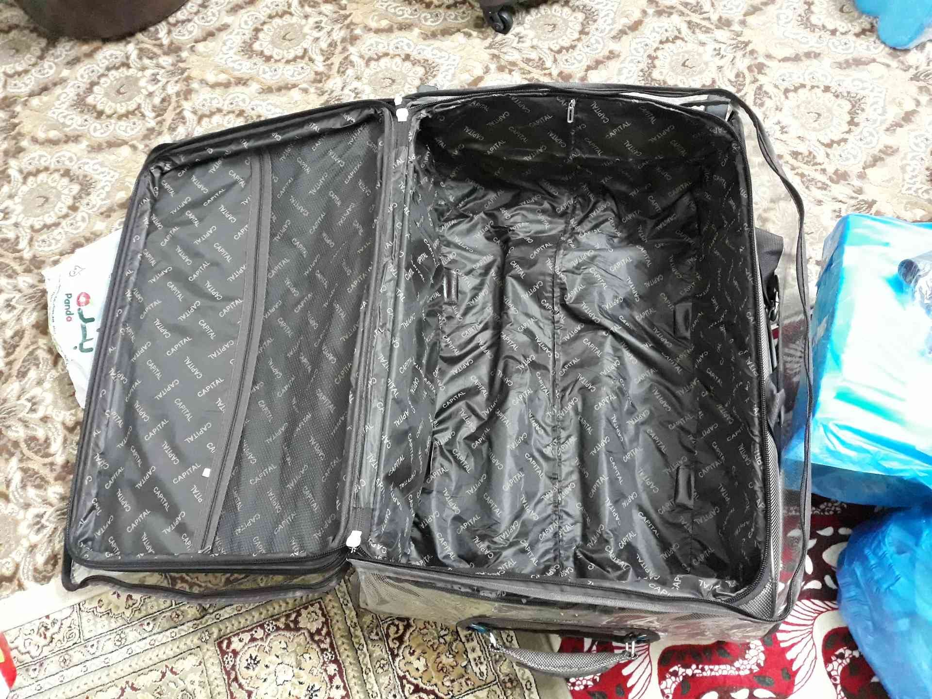 شنطة السفر
لا تنسَ أنك شاهدت هذا الإعلان في عنكبوت
في حالة ممتازة. بدون أي عيوب.
نظيفة جدا....