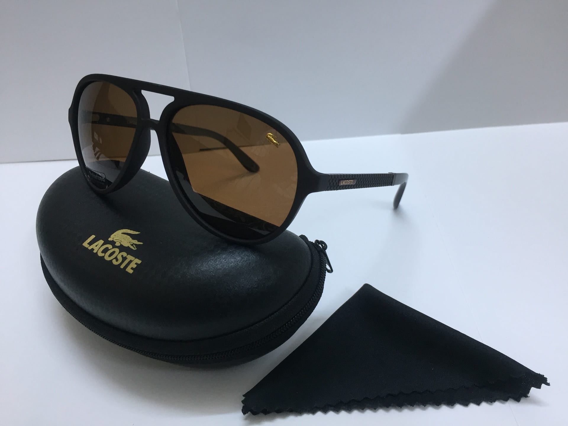 نظارات ماركات 60 ريال ( عرض خاص )
لا تنسَ أنك شاهدت هذا الإعلان في عنكبوت
نظارات ماركات
( رج...