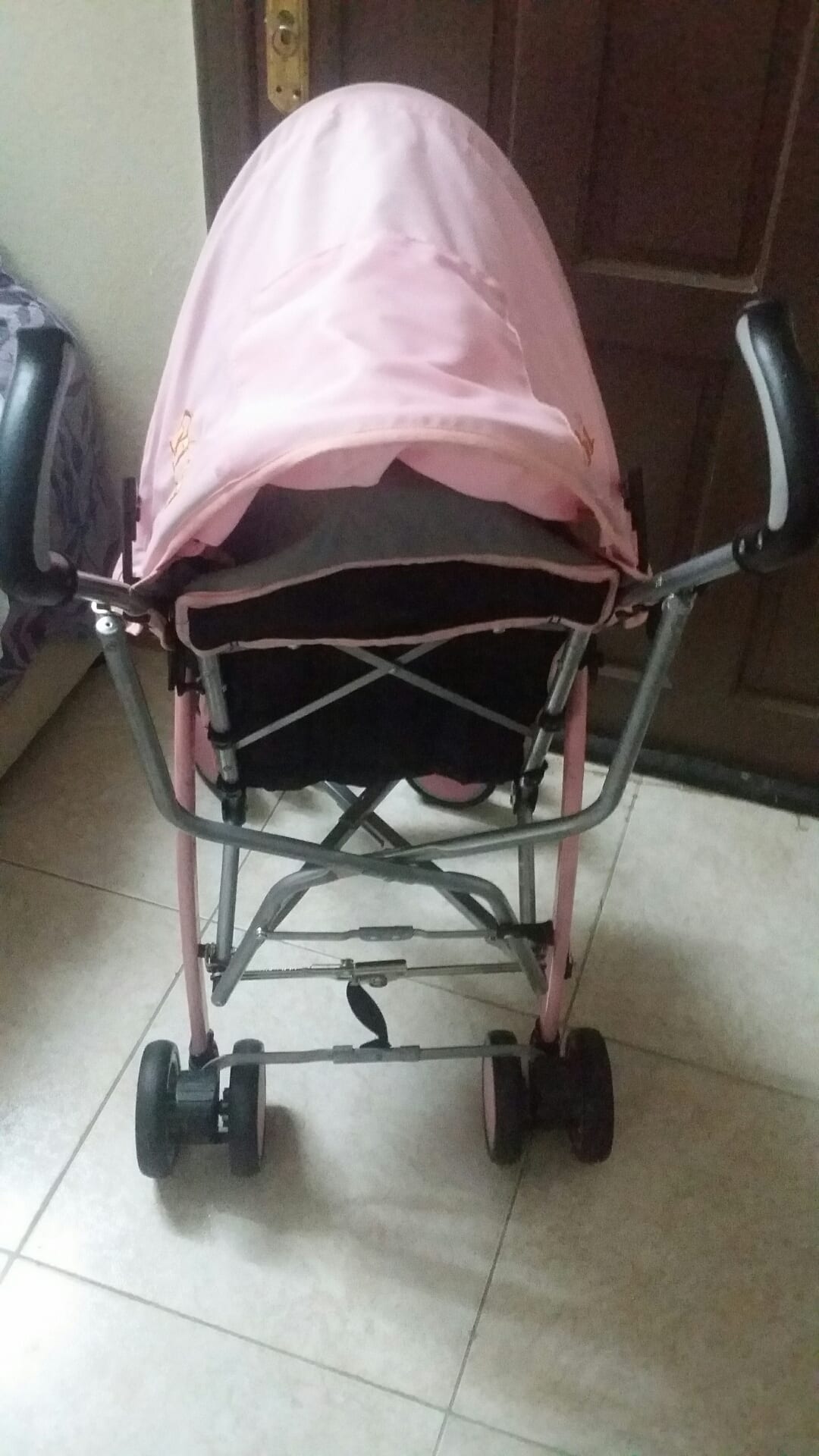 اللببب
لا تنسَ أنك شاهدت هذا الإعلان في عنكبوت
العربية باقي نظيف مااستخدام 0554578773...