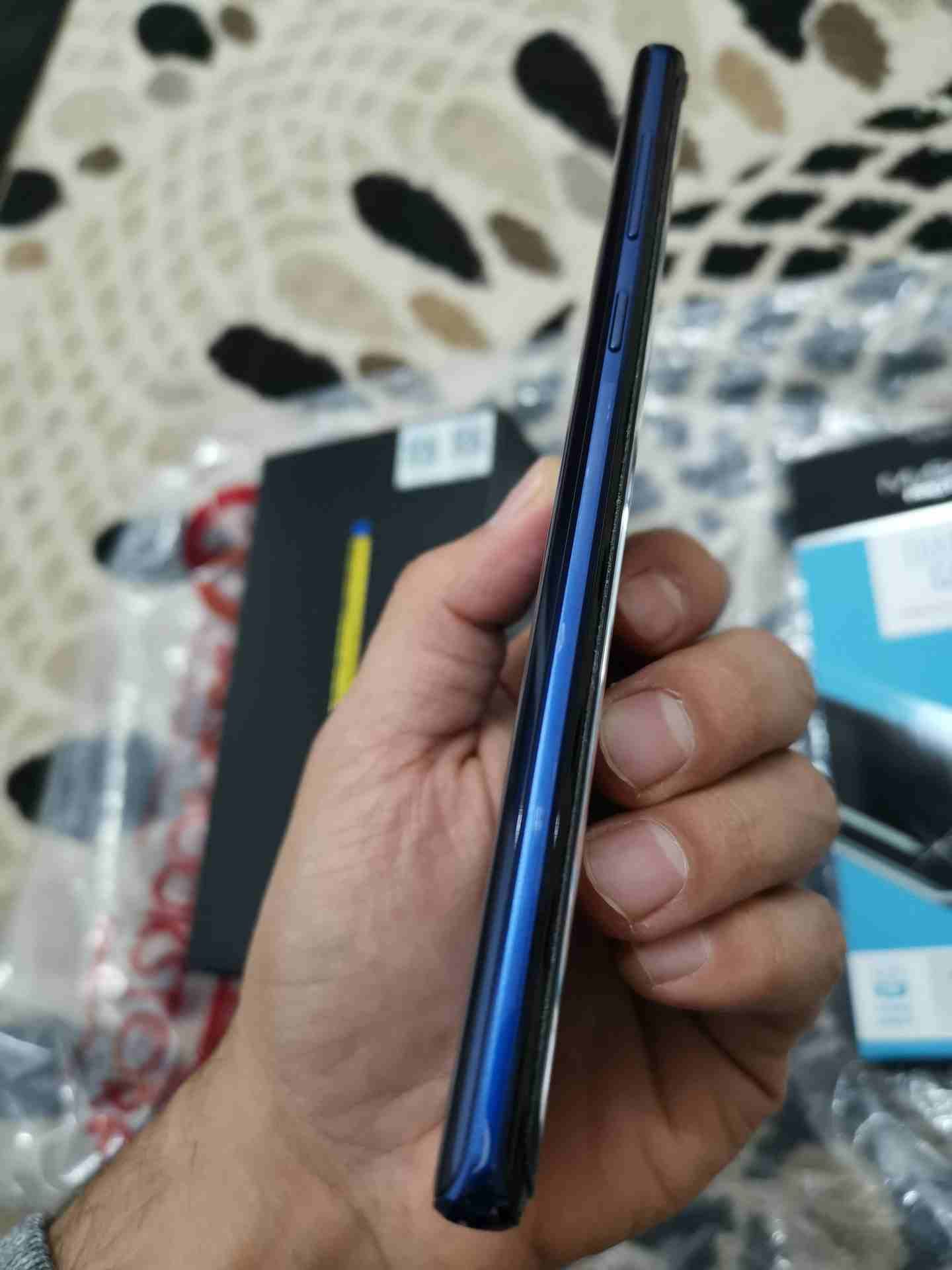 نوت 9 استخدام يومين 512GB ازرق ضمان جرير للبيع
لا تنسَ أنك شاهدت هذا الإعلان في عنكبوت
جوال جالكس...
