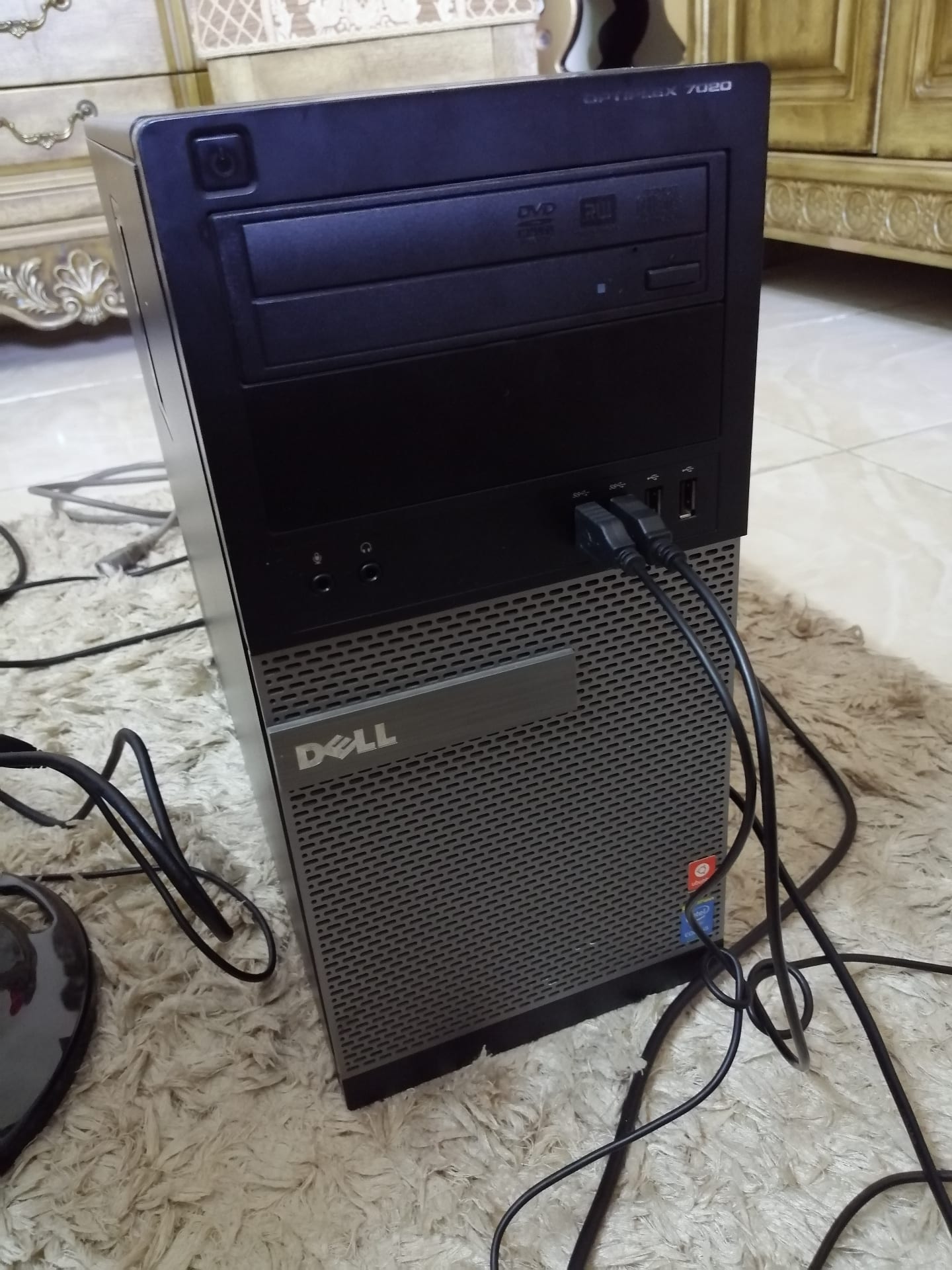 كمبيوتر i5
لا تنسَ أنك شاهدت هذا الإعلان في عنكبوت
رام 4
معالج 4590
ينفع للاعاب وبرامج اوفس
ه...