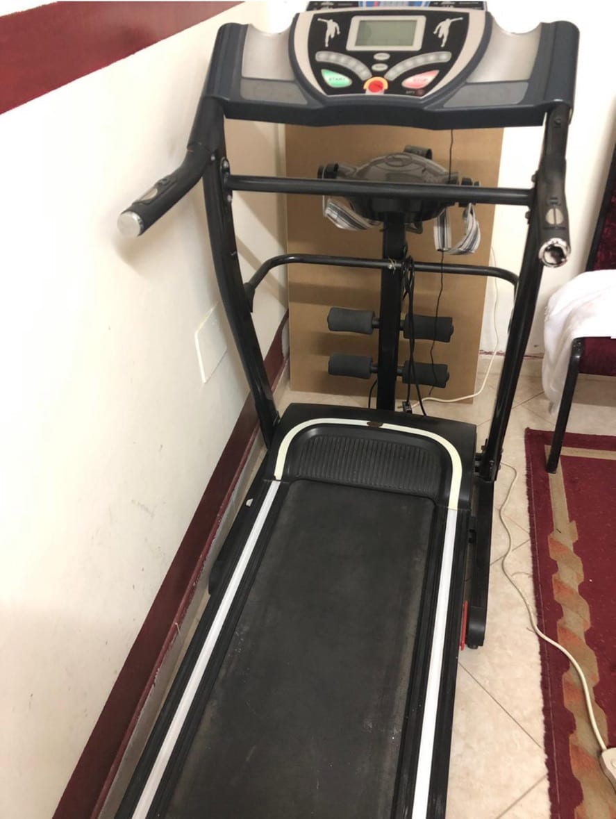 ادوات رياضه
لا تنسَ أنك شاهدت هذا الإعلان في عنكبوت
دراجه كهربائيه جديده استعمال 3 اسابيع فقط...