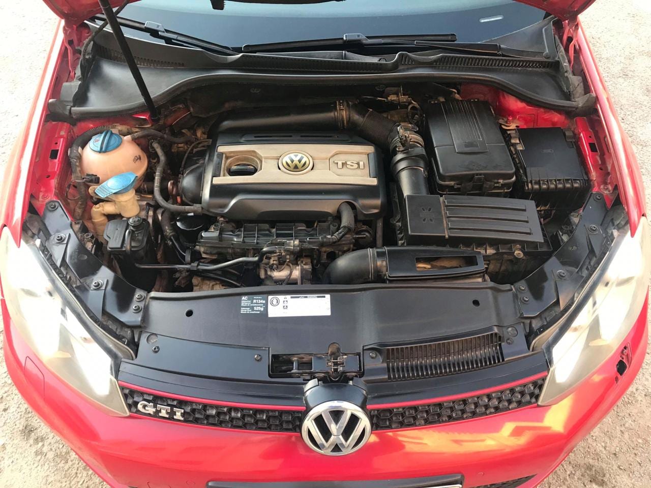golf hit 2011
لا تنسَ أنك شاهدت هذا الإعلان في عنكبوت
جولف GTI 2011
2000 cc turbo
فرش جلد
حس...