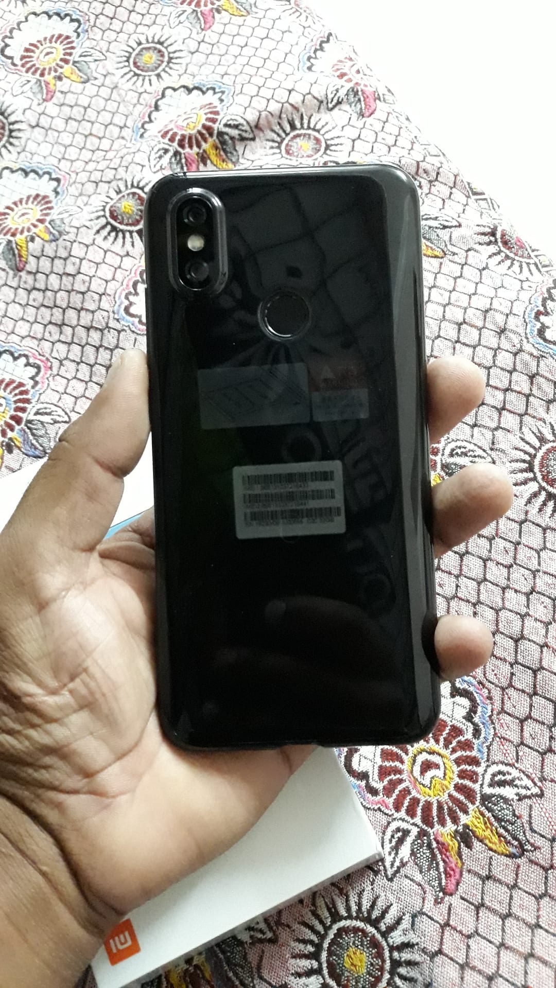 xiaomi Mi A2 32GB 4GB RAM condition 10/10 black colour ,back Camera 20 12 Mega
لا تنسَ أنك شاهدت هذا الإعلان في عنكبوت...