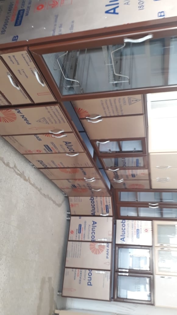 مطابخ جديدة جاهز وتفصيل حسب الطلب
لا تنسَ أنك شاهدت هذا الإعلان في عنكبوت
مطبخ مقاس 3متر جاهز...