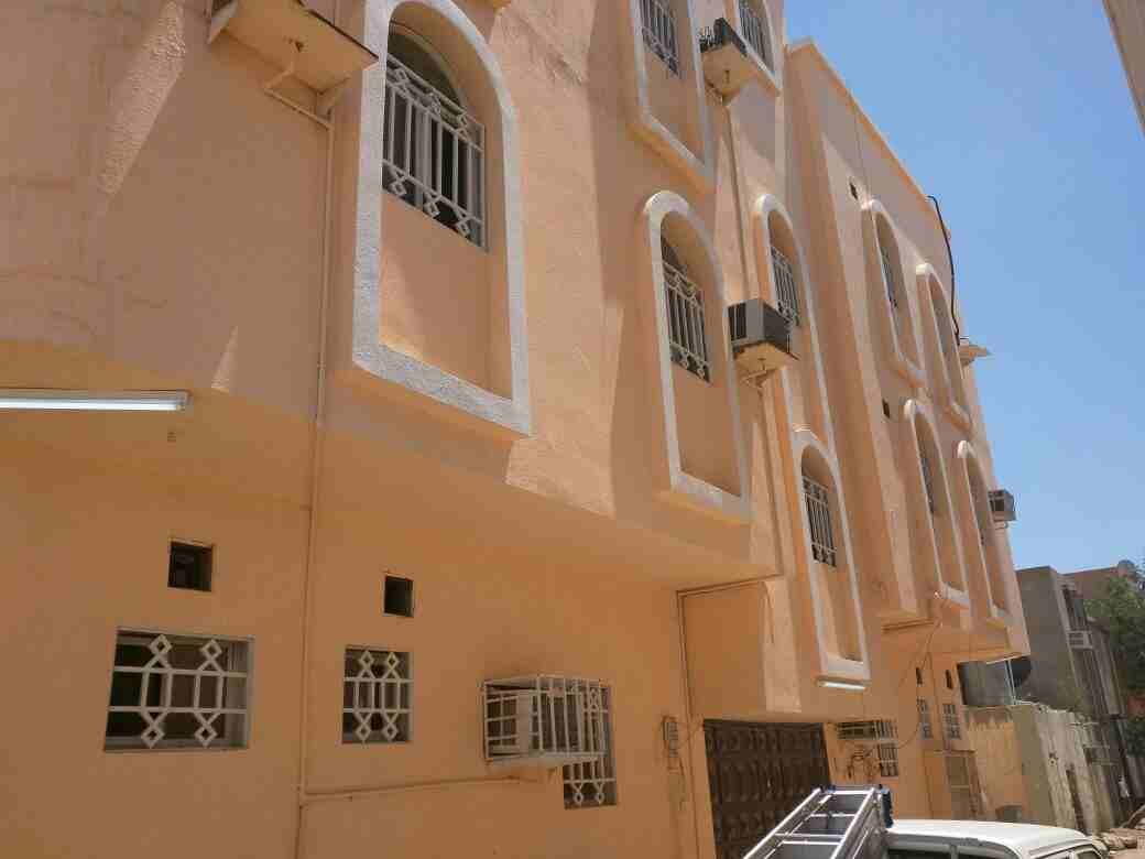 عمارة مسلح في الربوة بصك شرعي
لا تنسَ أنك شاهدت هذا الإعلان في عنكبوت
عمارة مسلح ثلاثة ادوار وسطو...