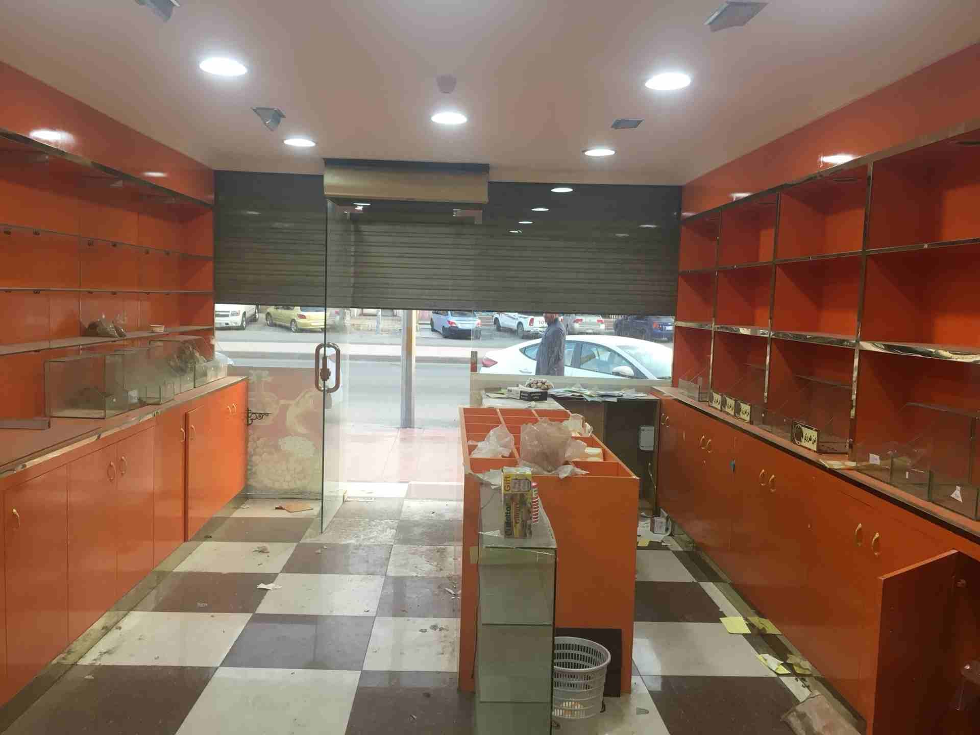 تخشيبة محل عطارة وتمور
لا تنسَ أنك شاهدت هذا الإعلان في عنكبوت
تخشيبة محل عطارة وتمور كما هو موضح...