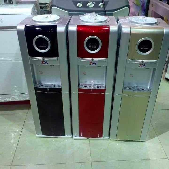 كولر ماء بارد و حار ماركة تي اتش حافظة بالاسفل للطعام
لا تنسَ أنك شاهدت هذا الإعلان في عنكبوت...