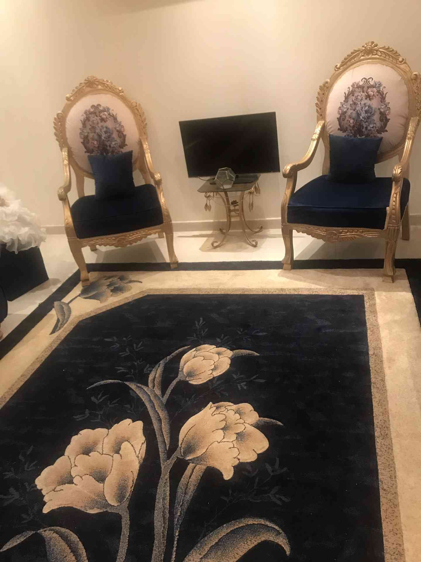 كنب للبيع
لا تنسَ أنك شاهدت هذا الإعلان في عنكبوت
3كنبات 2كرسي 2بف1طاولة شبه جديد...