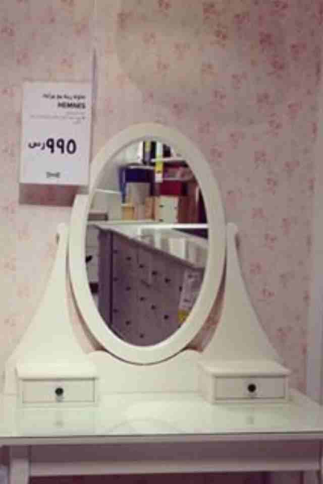 تسريحه للبيع من IKEA
لا تنسَ أنك شاهدت هذا الإعلان في عنكبوت
كما في الإعلان تسريحه من ايكيا للبيع...