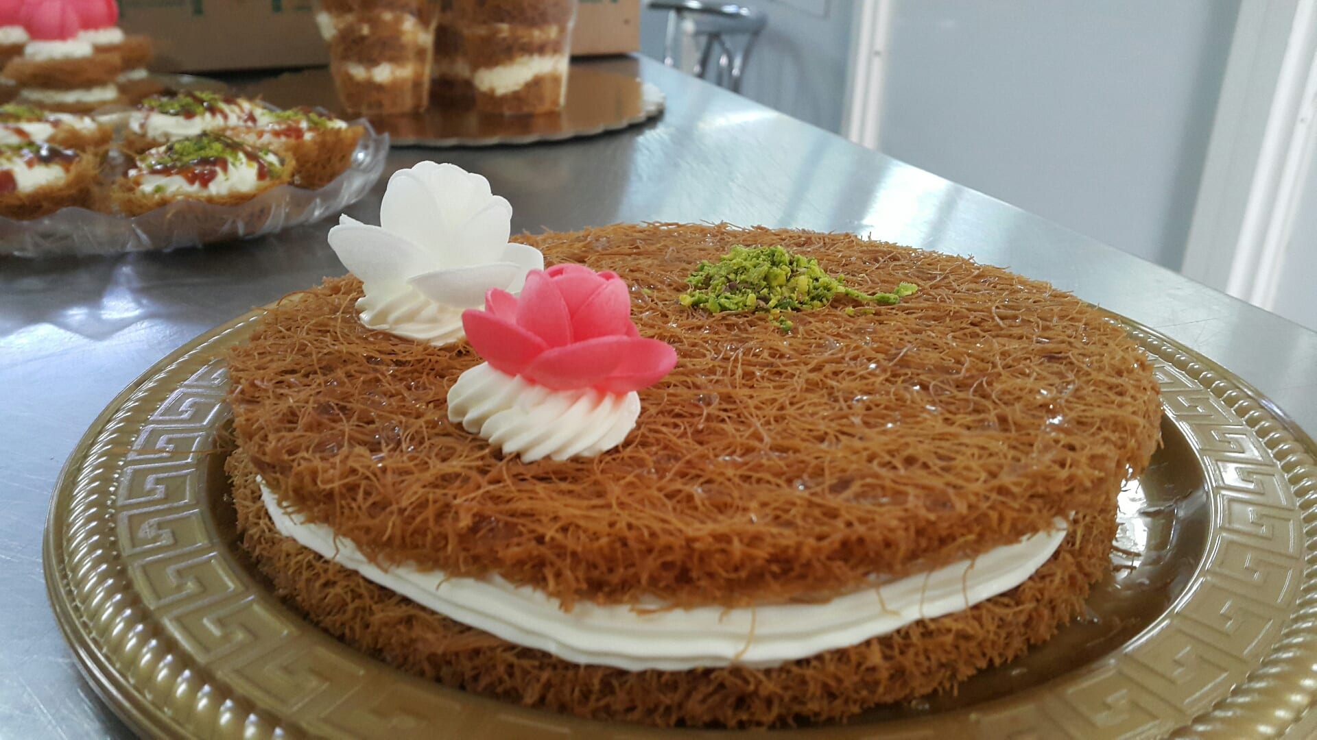 معلم حلويات شرقي يبحث عن عمل
لا تنسَ أنك شاهدت هذا الإعلان في عنكبوت
شيف حلويات شرقي خبرا ممت...