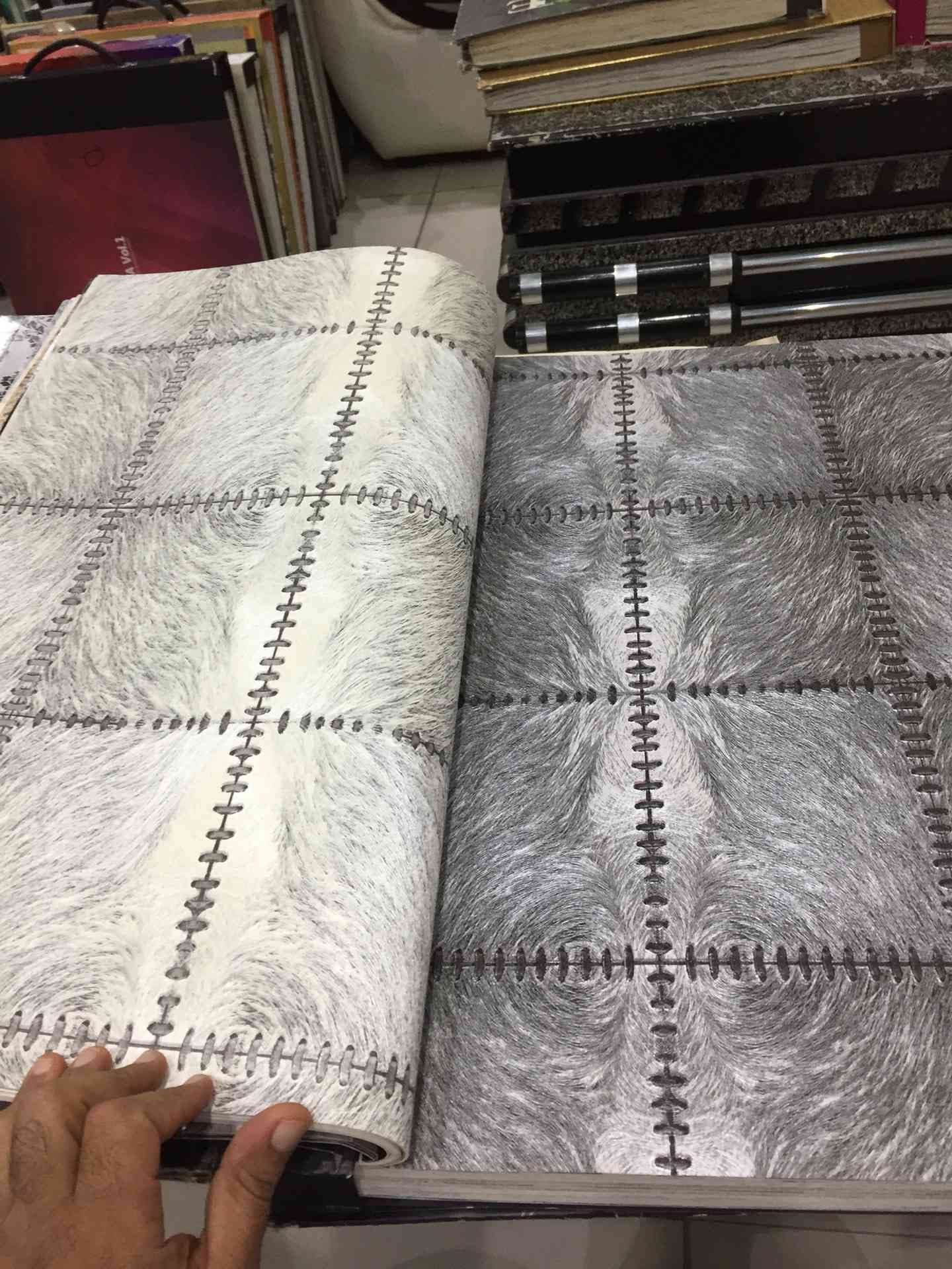 ورق جدان
لا تنسَ أنك شاهدت هذا الإعلان في عنكبوت
ورق جدران كوري...