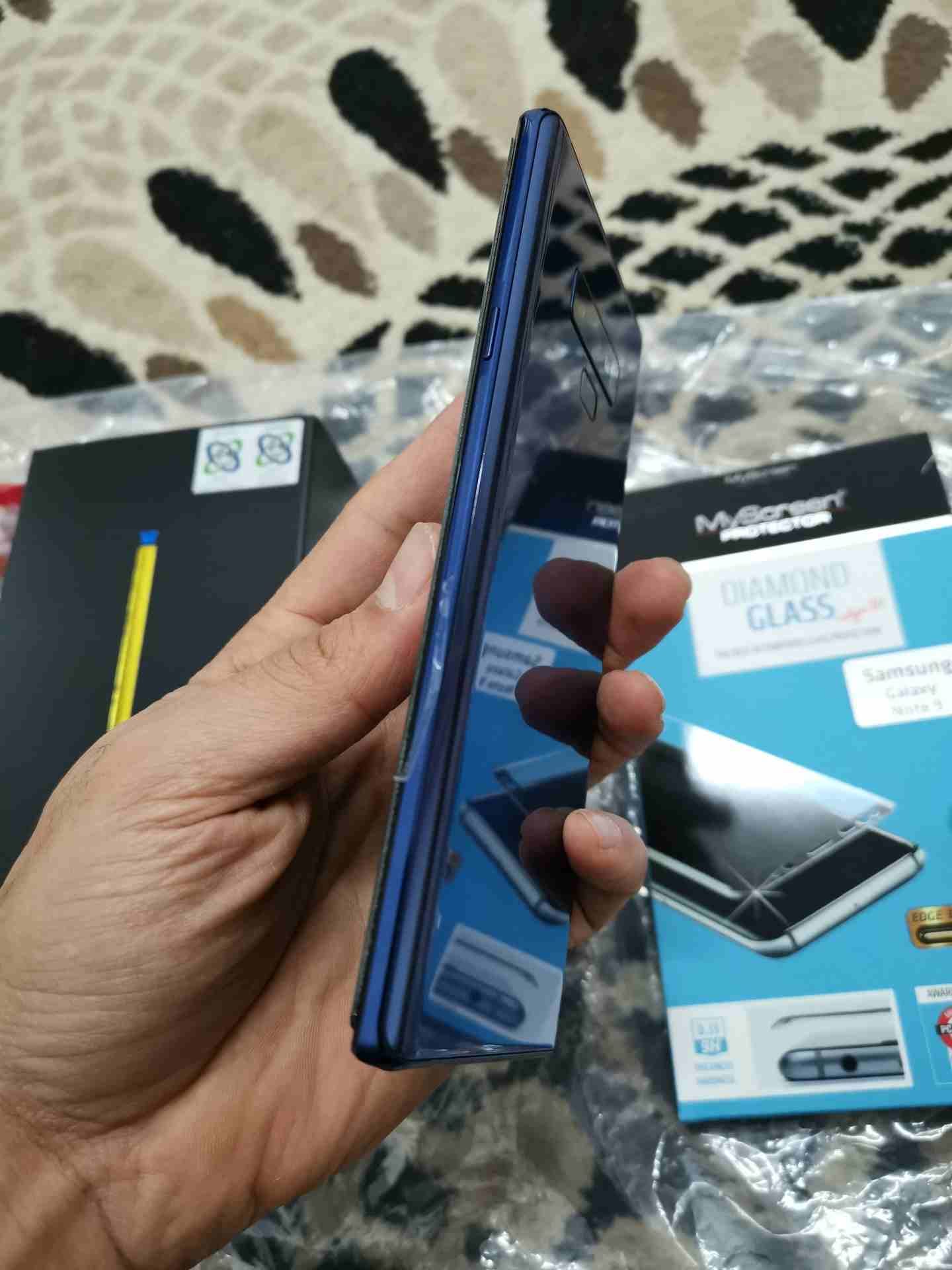 نوت 9 استخدام يومين 512GB ازرق ضمان جرير للبيع
لا تنسَ أنك شاهدت هذا الإعلان في عنكبوت
جوال جالكس...