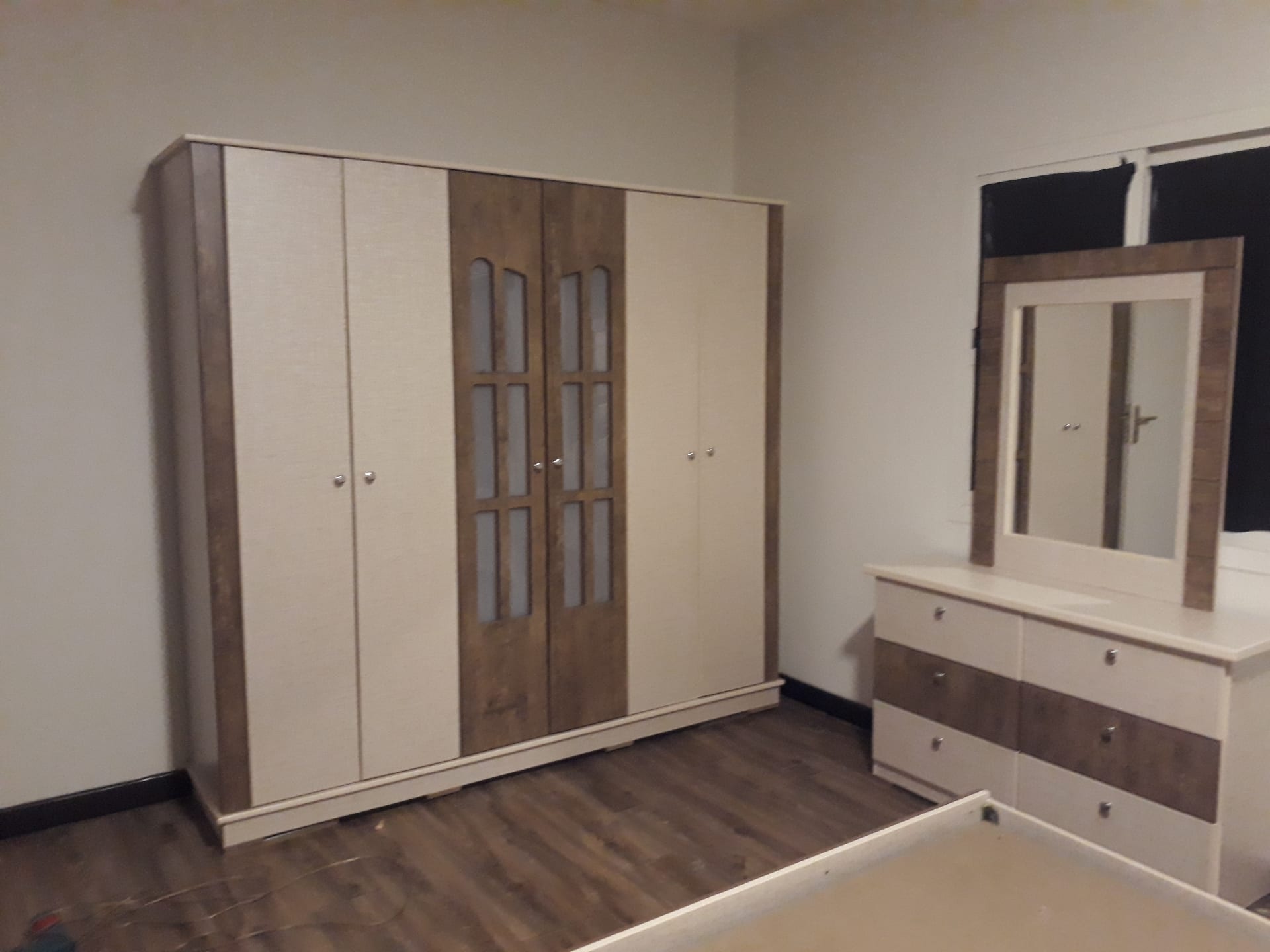 غرف نوم جديده 6قطع وغرف اطفال سريرين مع تركيب توصيل بسعر 1800
لا تنسَ أنك شاهدت هذا الإعلان في عنكبوت...