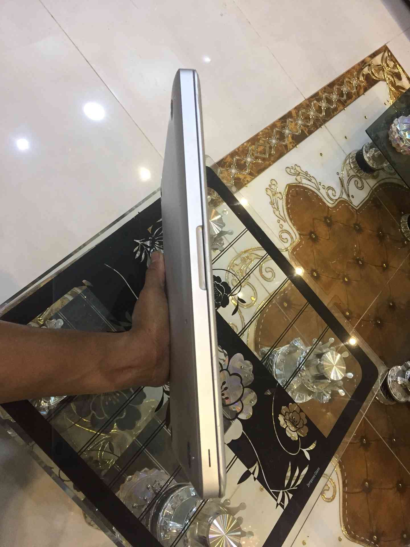 ماك بوك برو
لا تنسَ أنك شاهدت هذا الإعلان في عنكبوت
ماك بوك للبيع
معالج /كور 2دو
رام /6 قيقا...