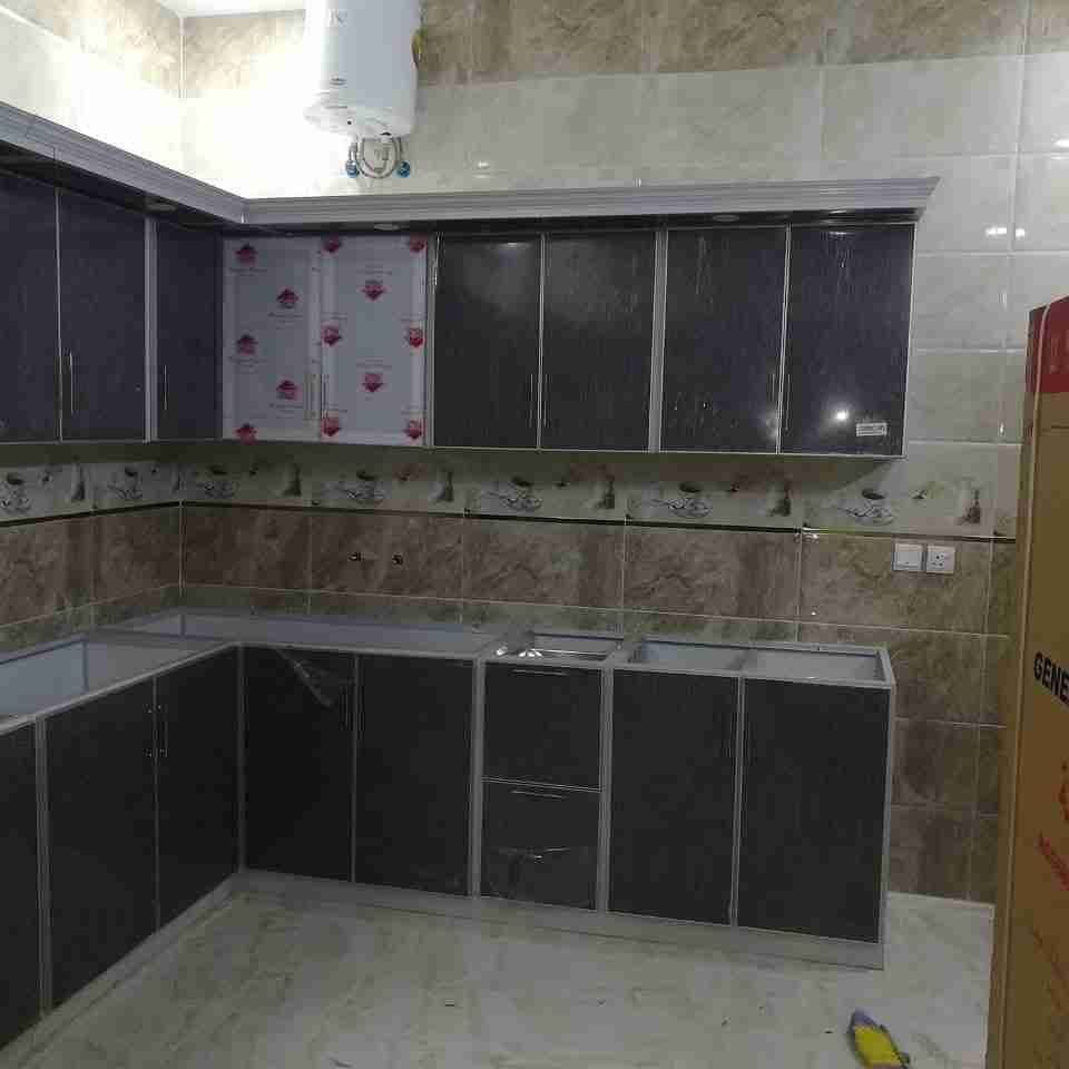 مطابخ جديد من الورشه اليك 2600ريال شامل التوصيل والتركيب
لا تنسَ أنك شاهدت هذا الإعلان في عنكبوت...
