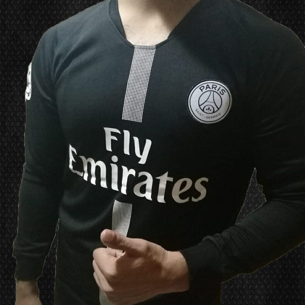 T-shirt sport
لا تنسَ أنك شاهدت هذا الإعلان في عنكبوت
التيشيرت الذي يبحث عنه الجميع
الأفضل ب...