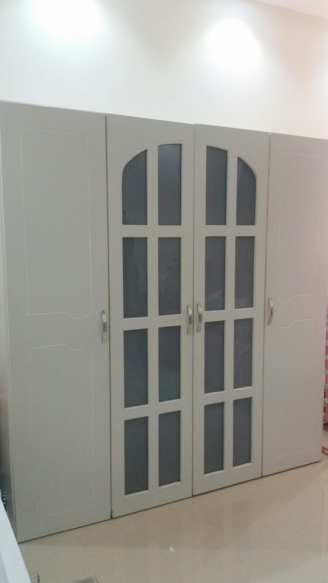 دولاب 4 ابواب
لا تنسَ أنك شاهدت هذا الإعلان في عنكبوت
دولاب 4 ابواب الوسط رفوف الجوانب تعليق...