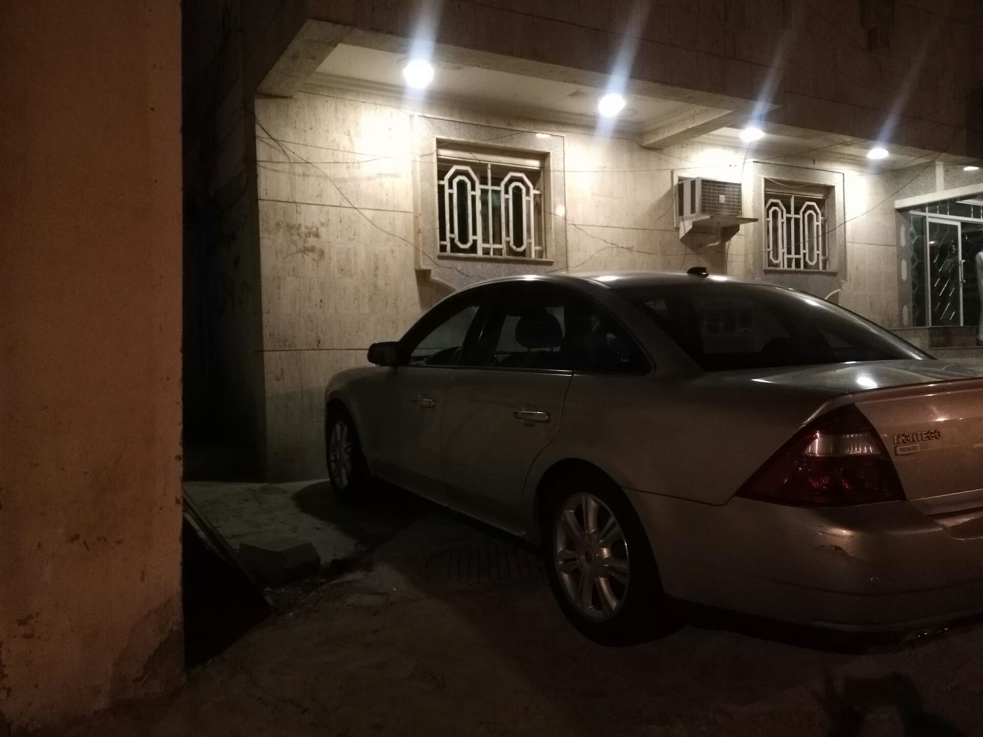 مونتيغو من ميركوري سته سلندر فل الفل كامل
لا تنسَ أنك شاهدت هذا الإعلان في عنكبوت
مفحوص ومجدد...