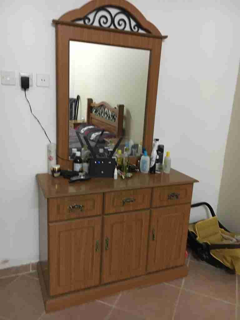 غرفة نوم ومطبخ وفريزر للبيع
لا تنسَ أنك شاهدت هذا الإعلان في عنكبوت
غرفة نوم ومطبخ وفريزر للب...