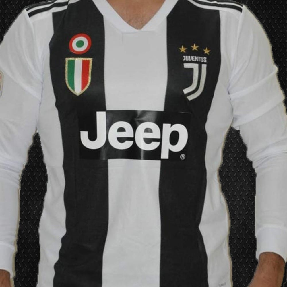 T-shirt sport
لا تنسَ أنك شاهدت هذا الإعلان في عنكبوت
التيشيرت الذي يبحث عنه الجميع
الأفضل ب...