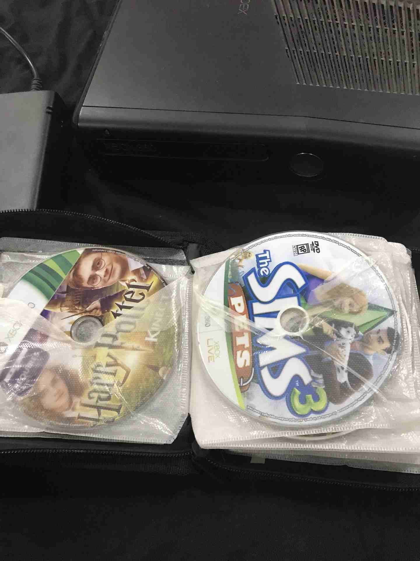 Dammam - Used Xbox 360 console for sale
لا تنسَ أنك شاهدت هذا الإعلان في عنكبوت
كل شي نضيف و شغال...