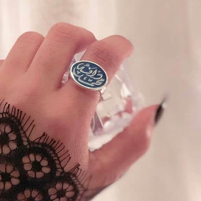 خوتم ملكي حسب الطلب وباي تصميم والاسم الي تبيه
لا تنسَ أنك شاهدت هذا الإعلان في عنكبوت
نحت اس...