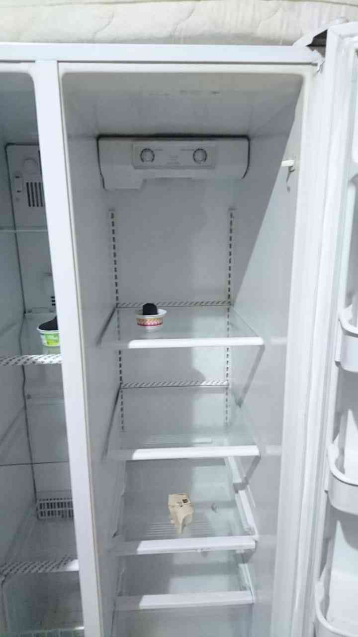 ثلاجه حجم كبير
لا تنسَ أنك شاهدت هذا الإعلان في عنكبوت
ثلاجه حجم كبير بابين نظيفة وممتازة للب...