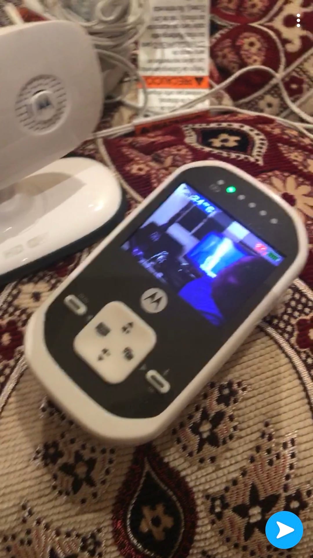 مونتيور كمرة مراقبة لطفل من موتيرلا
لا تنسَ أنك شاهدت هذا الإعلان في عنكبوت
استخدام بسيط والج...