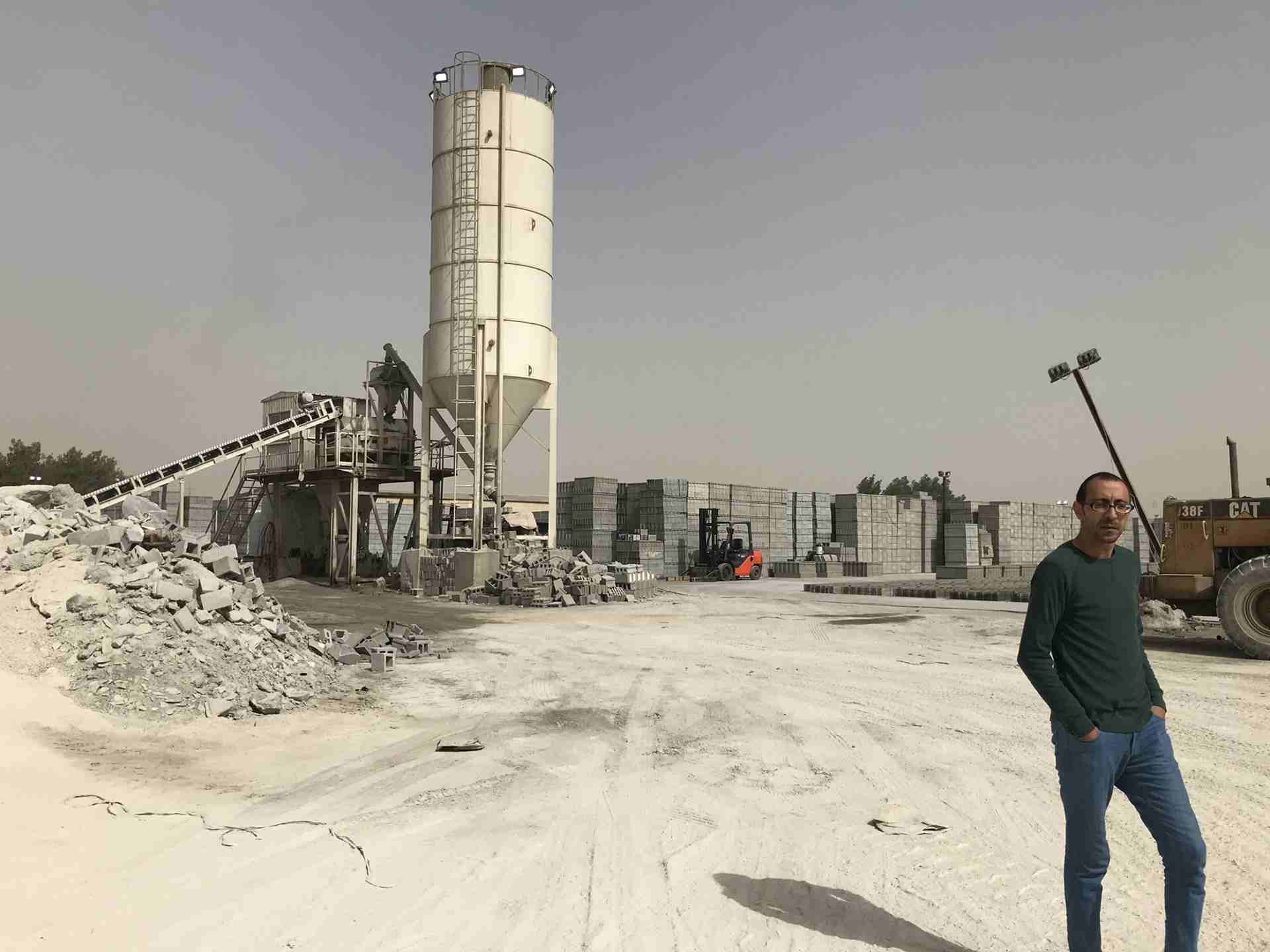 للبيع مصنع بلوك وخرسانه جاهزه في مدينه الجبيل
لا تنسَ أنك شاهدت هذا الإعلان في عنكبوت
المصنع قائم...