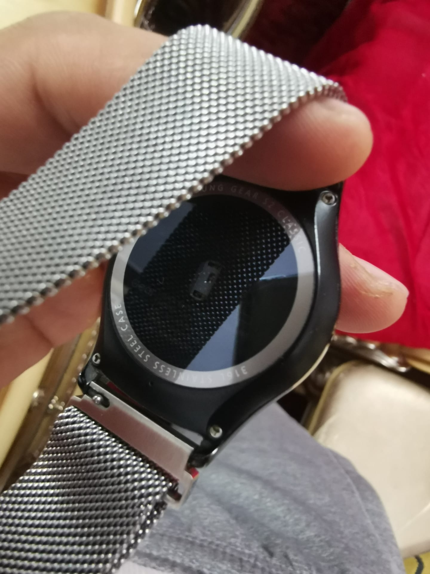 ساعة samsung Gear S2 Classic اصدار خاص للبيع
لا تنسَ أنك شاهدت هذا الإعلان في عنكبوت
ساعة sam...