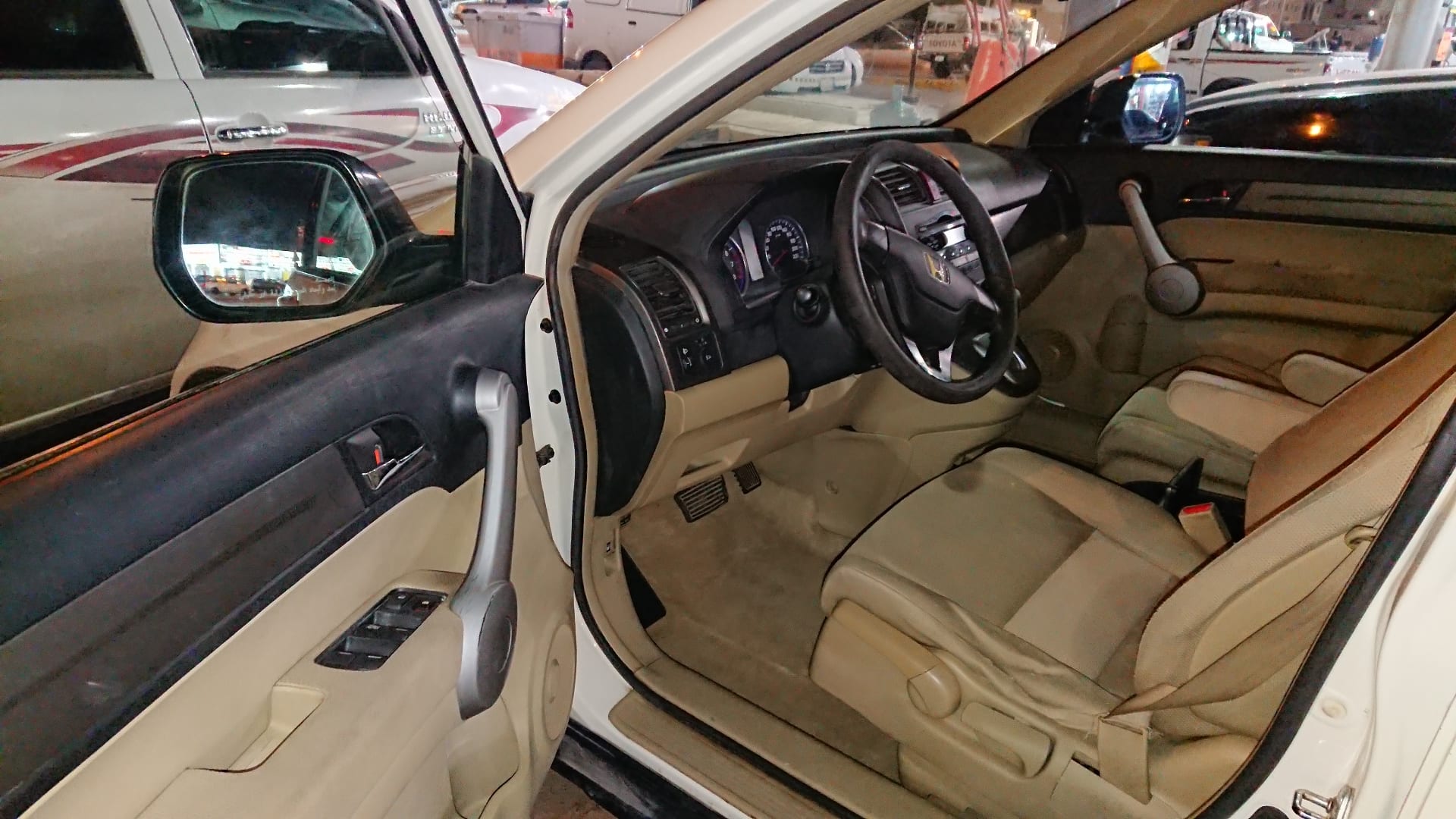هوندا CRV موديل 2007
لا تنسَ أنك شاهدت هذا الإعلان في عنكبوت
جيب هوندا CRV
موديل 2007
بحاله...