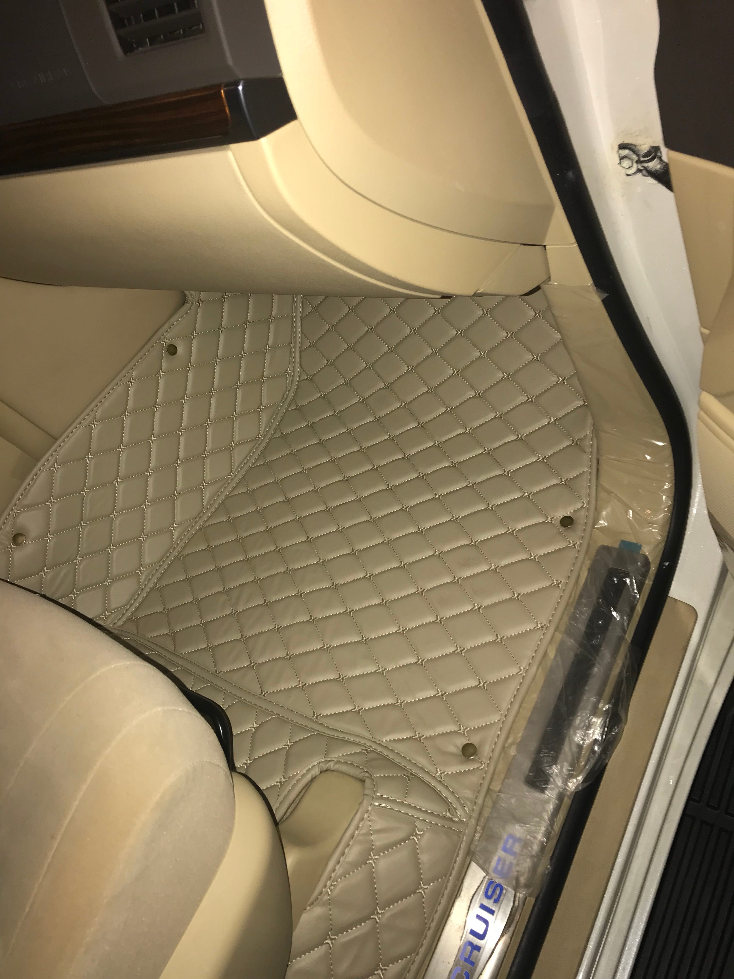 ارضيات جلد فاخره لسيارات
لا تنسَ أنك شاهدت هذا الإعلان في عنكبوت
دعسات فاخره لسيارتك Pvc
المم...